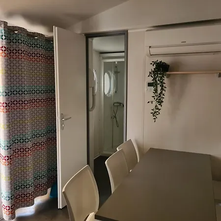 Mobil 6p A Ocean Chalet Lacanau